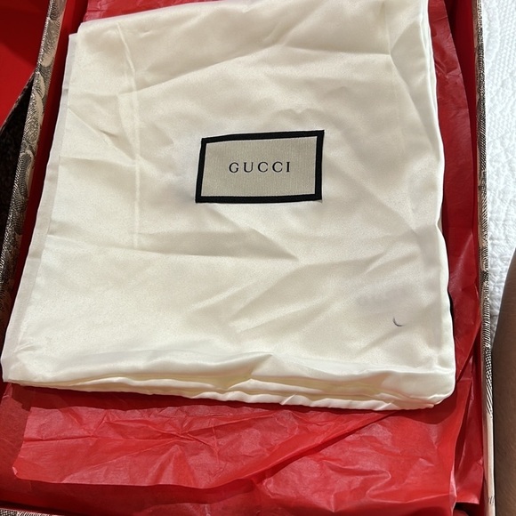 Gucci Ultrapace Athletic sneakers women’s 38.5. NIOB - Picture 12 of 14